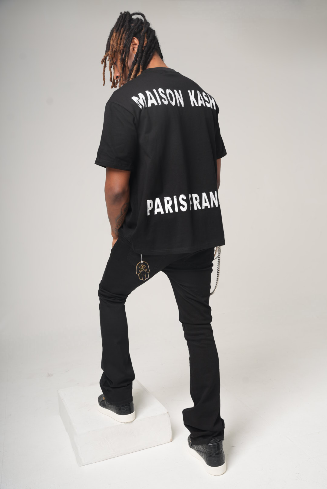 Maison Kash Tee - Black - Image 8